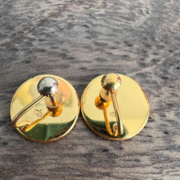 Vintage Amita Signed Black and Gold Damascene Tulip Screw back earrings - Picture 3 of 9